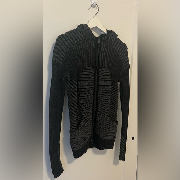 Lululemon Athletica Embrace Hoodie Knit Heathered Medium Grey Black Women’s SZ 6 - Picture 5 of 12